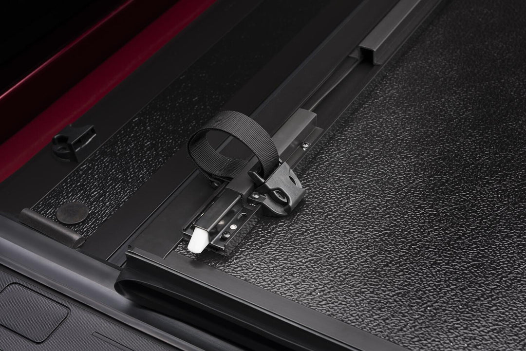 BAK BAKFlip FiberMax Hard Folding Truck Bed Cover 2014-2018 (2019 Legacy/Limited) Silverado/Sierra 1500/2015-2019 2500 HD/3500 HD