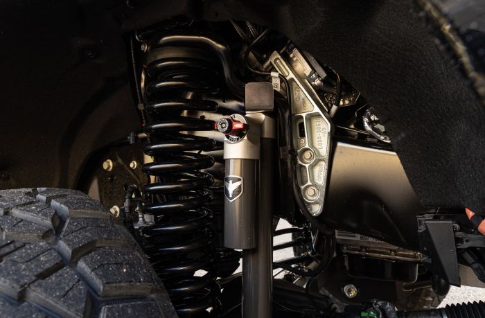 6" COIL SPRING SUSPENSION SYSTEM WITH FALCON MAX3.3 SHOCKS AND RADIUS ARMS - 2023-2026 FORD SUPER DUTY F250/F350 4WD