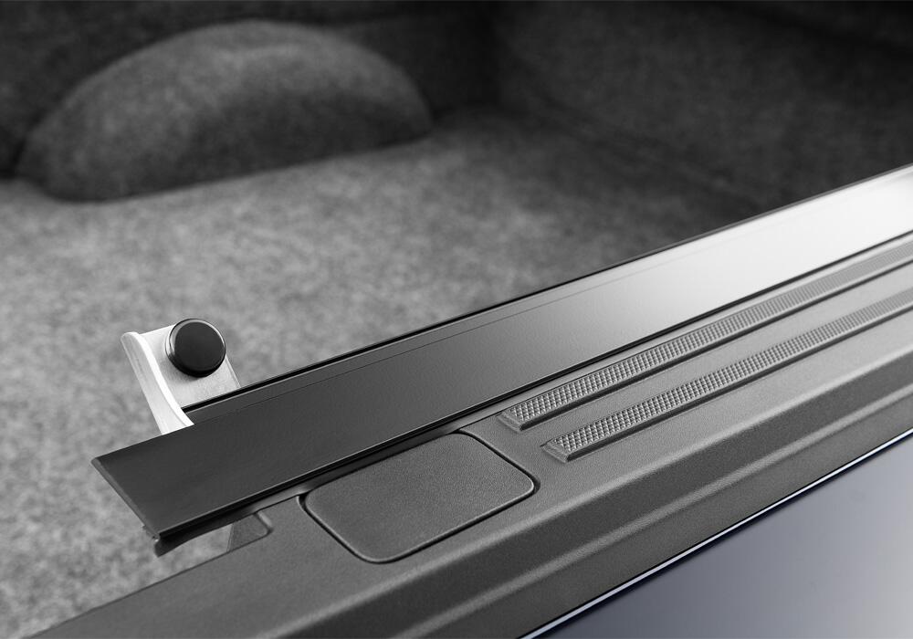 BAK Revolver X2 Hard Rolling Truck Bed Cover 2004-2014 Ford F-150 without Cargo Management System