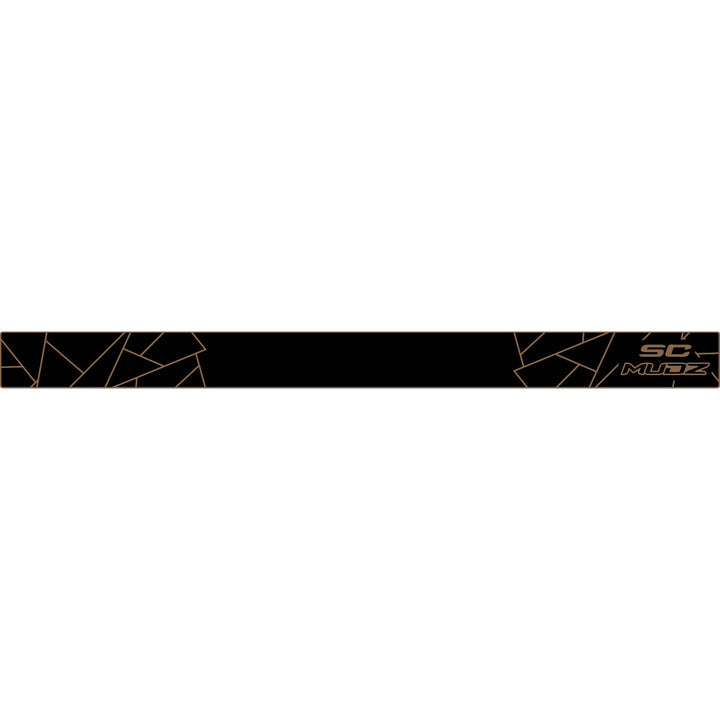 COLOR::Black over Mocha