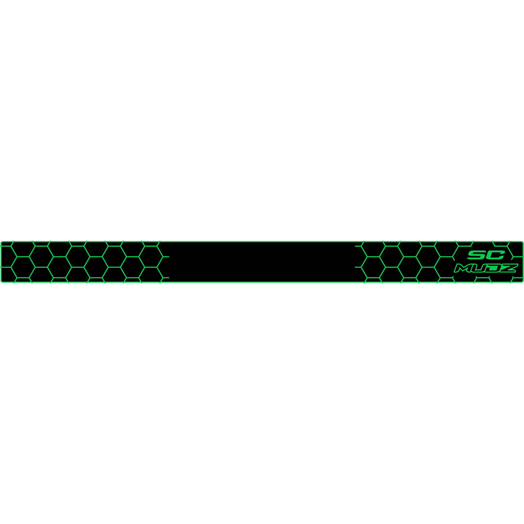 COLOR::Black over Island Green