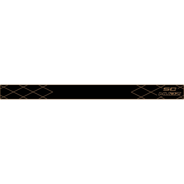 COLOR::Black over Mocha