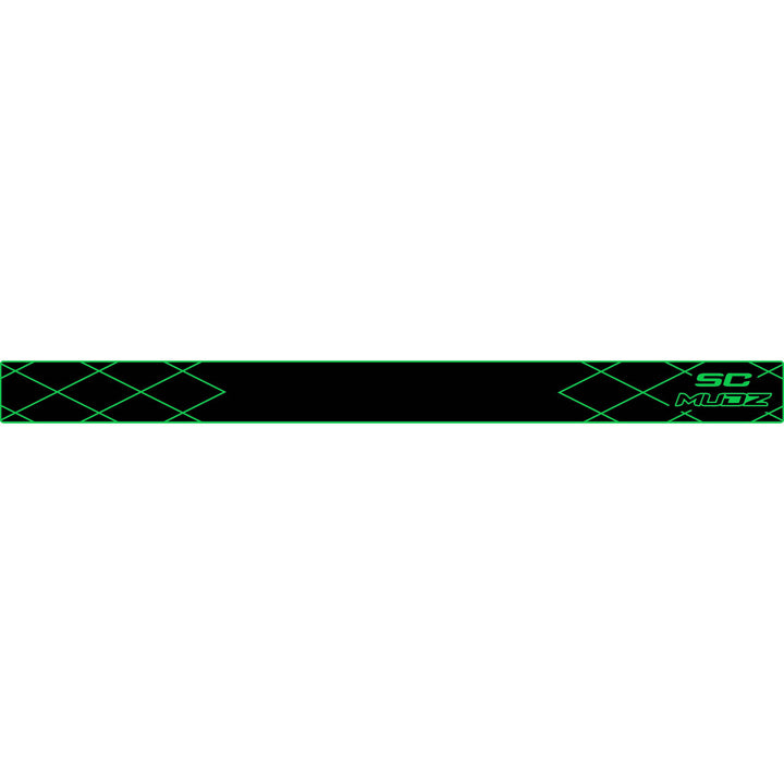 COLOR::Black over Island Green