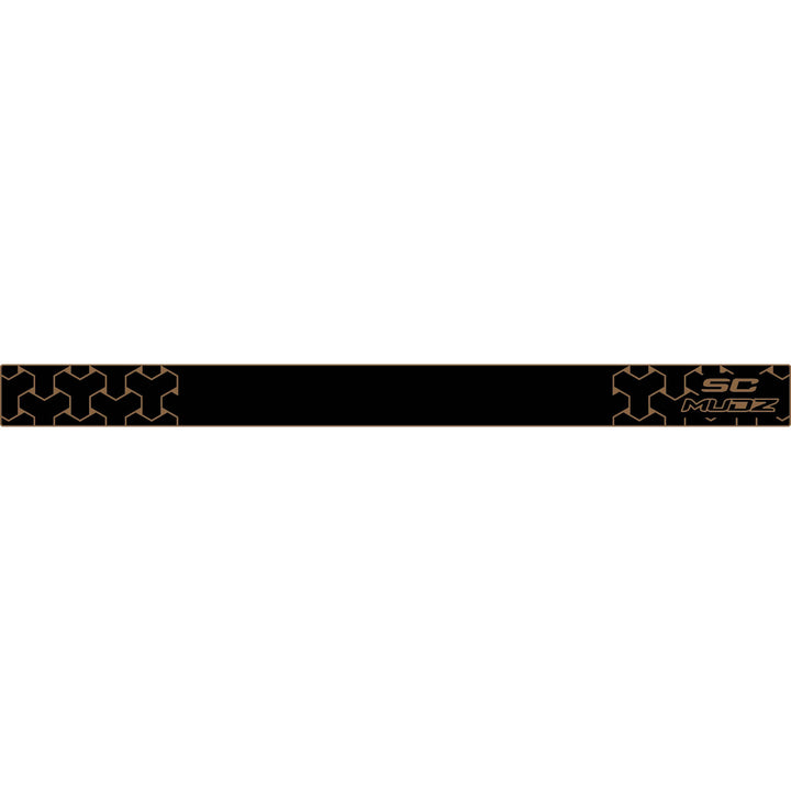 COLOR::Black over Mocha