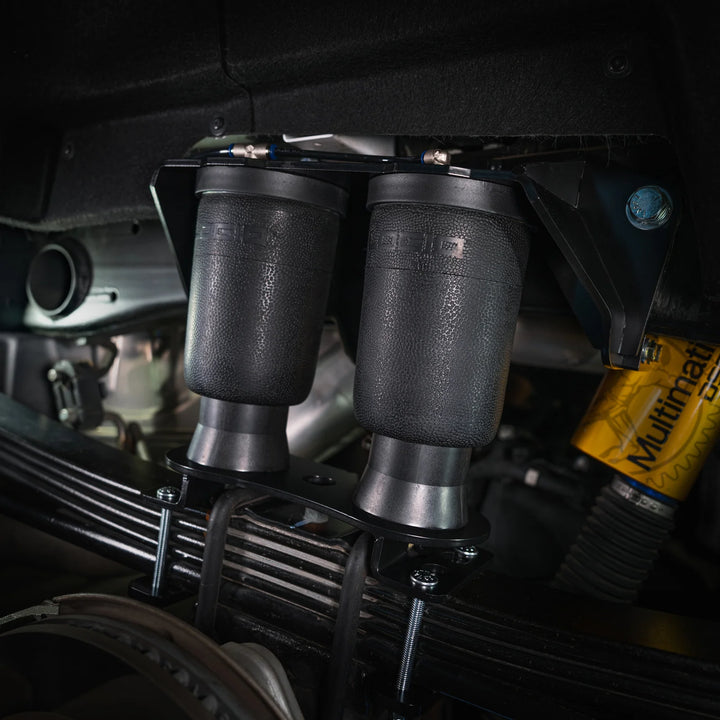 LogIQ 2020+ GM 2500 / 3500 - Air Spring Kit