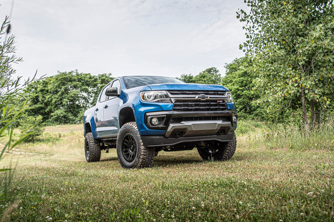 BDS Suspension 5.5 Inch Lift Kit FOX 2.5 Coilover Chevy Colorado or GMC Canyon 2015-2022 4WD