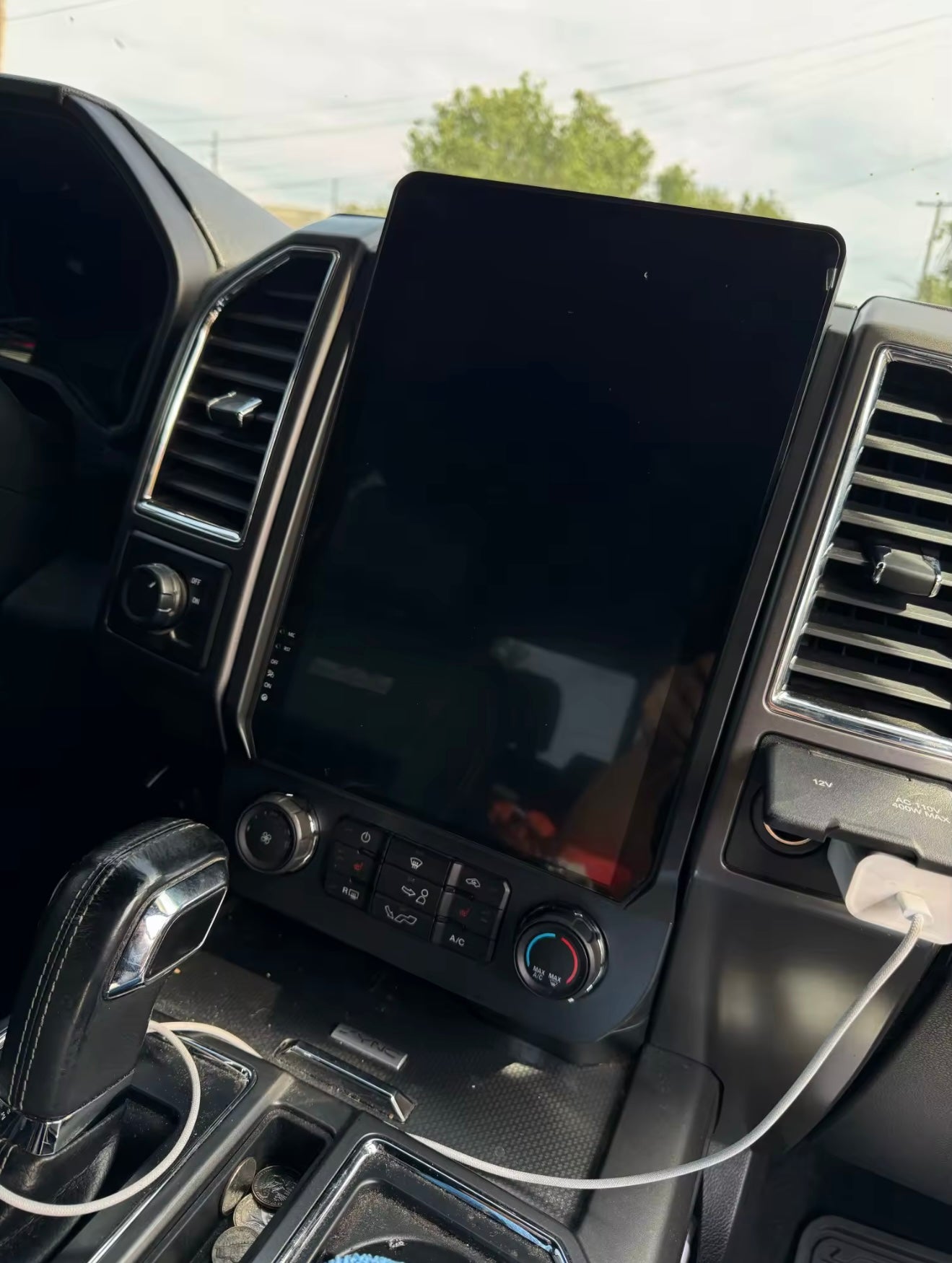 Ford F450 Tesla Screen 2017-2022
