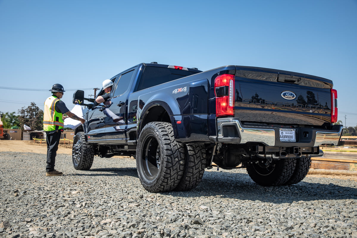 ICON Vehicle Dynamics 2023 Ford F-250/F-350 Super Duty 4WD Diesel, 2.5" Lift, Stage 5 Suspension System
