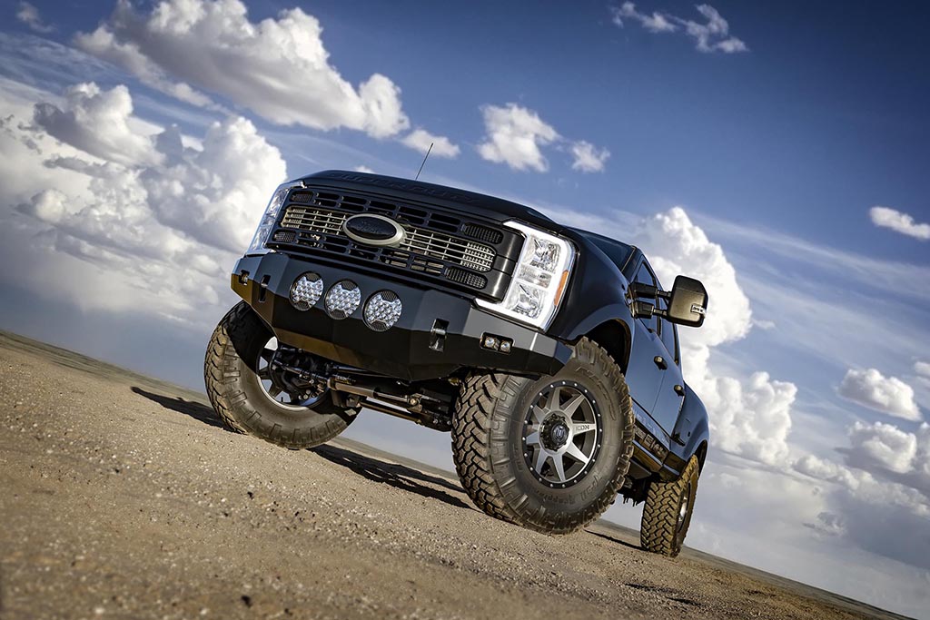 ICON Vehicle Dynamics 2023-2026 Ford F-250/F-350 Super Duty 4WD, Gas, 4.5" Lift, Stage 8 Suspension System