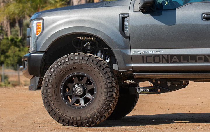 ICON Vehicle Dynamics 17-22 Ford F250/F350, 4-5.5" Lift Stage 6 Suspension System, w/Radius Arm