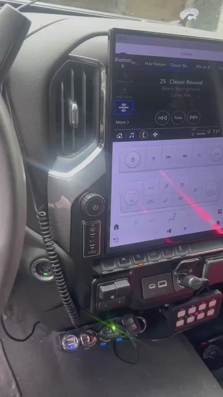 Chevy Silverado 3500 "BIG 17" Tesla Style Screen 2019-2026